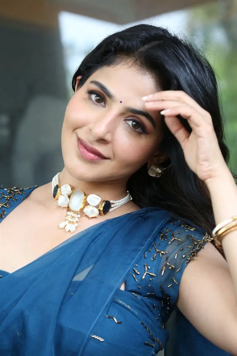 TELUGU ACTRESS ISWARYA MENON AT BHAJE VAAYU VEGAM MOVIE SUCCESS MEET 30